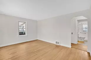 33 Drexel St, Springfield, MA 01104 - Photo 18