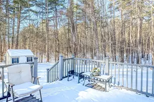 132 Poplar St, Greenfield, MA 01301 - Photo 30