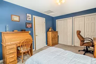 132 Poplar St, Greenfield, MA 01301 - Photo 24