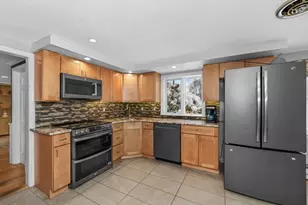 5 Cobblers Ln, Ipswich, MA 01938 - Photo 2