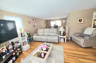 45 Birchwood Terrace, Dartmouth, MA 02747 - Photo 6