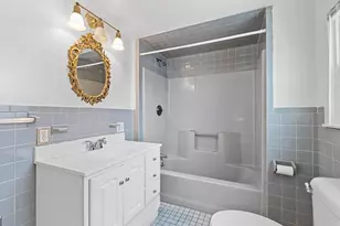 135 Low St, Newburyport, MA 01950 - Photo 16