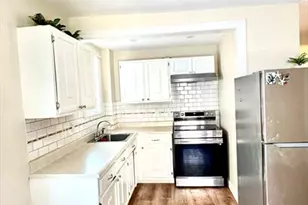 37 Waverly St, Lynn, MA 01905 - Photo 1