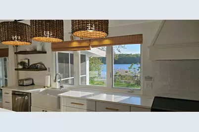 11 Harrison Ct, Westport, MA 02790 - Photo 6