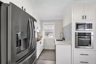 103 Henshaw St, Worcester, MA 01603 - Photo 2