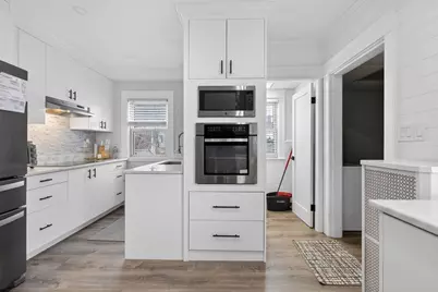 103 Henshaw St, Worcester, MA 01603 - Photo 6