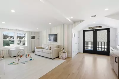 39 Verndale St #39, Brookline, MA 02446 - Photo 18