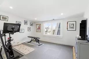 39 Verndale St, Brookline, MA 02446 - Photo 24