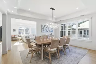 39 Verndale St, Brookline, MA 02446 - Photo 8