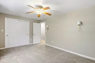 57 Wannalancit St, Lowell, MA 01854 - Photo 20