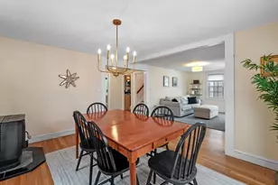 46 Stetson Ave, Swampscott, MA 01907 - Photo 16