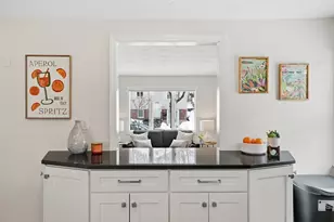 41 Vogel St, Boston, MA 02132 - Photo 8