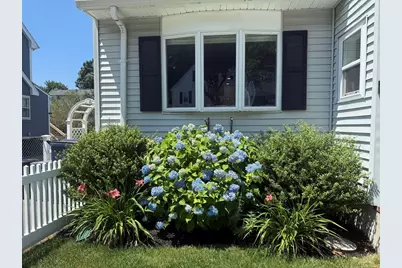 41 Vogel St, Boston, MA 02132 - Photo 38