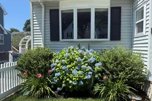 41 Vogel St, Boston, MA 02132 - Photo 38