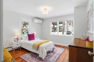 41 Vogel St, Boston, MA 02132 - Photo 14