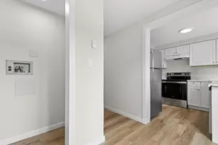 7 Mayberry Dr, Westborough, MA 01581 - Photo 16