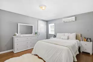 24 Worcester Rd, Peabody, MA 01960 - Photo 26