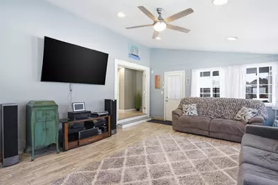 24 Worcester Road, Peabody, MA 01960 - Photo 12