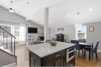 24 Worcester Road, Peabody, MA 01960 - Photo 4