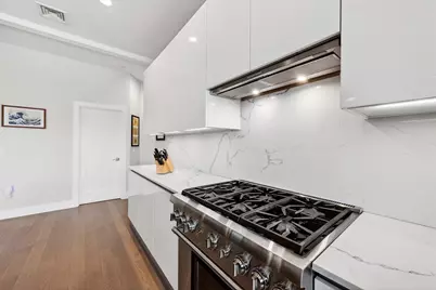 39 A St #22, Boston, MA 02127 - Photo 6