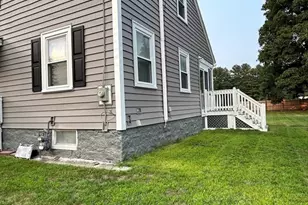 11 River St, Westford, MA 01886 - Photo 8