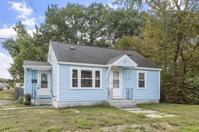 257 Spruce St, Leominster, MA 01453 - Photo 2