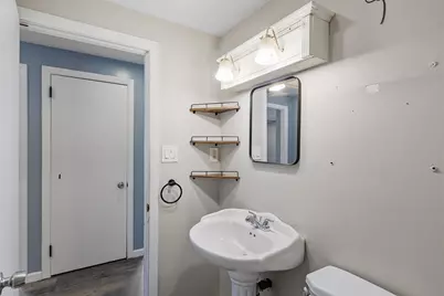 257 Spruce St, Leominster, MA 01453 - Photo 12