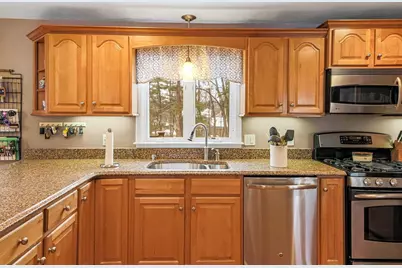 9 Danielle Dr, Grafton, MA 01519 - Photo 14