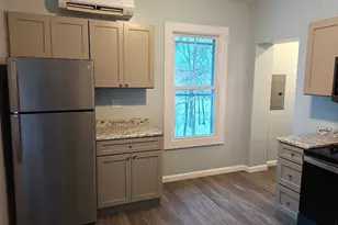 115 Maple St, Gardner, MA 01440 - Photo 2