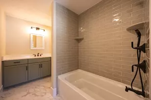 49 Thomas Mann Cir, Norfolk, MA 02056 - Photo 8