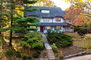 282 Buckminster Rd, Brookline, MA 02445 - Photo 2