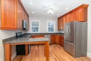 49 Endicott St, Quincy, MA 02169 - Photo 2