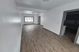 10-12 Richmond St, Adams, MA 01220 - Photo 12