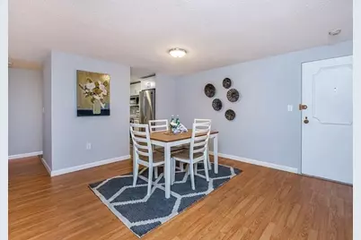 12 9th St #204, Medford, MA 02155 - Photo 6