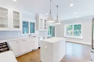 101 Sumner Rd, Brookline, MA 02445 - Photo 8