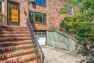 15 Kent Square, Brookline, MA 02446 - Photo 2