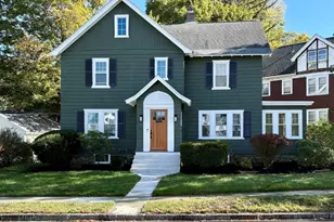 108 Longfellow Rd, Worcester, MA 01602 - Photo 2