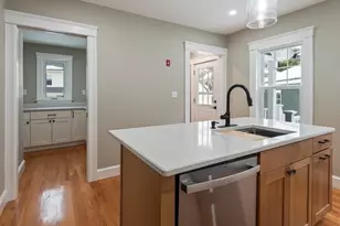 108 Longfellow Rd, Worcester, MA 01602 - Photo 10