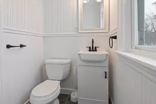 108 Longfellow Rd, Worcester, MA 01602 - Photo 22