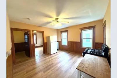 412 Grafton St #3, Worcester, MA 01604 - Photo 4