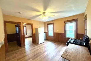 412 Grafton St, Worcester, MA 01604 - Photo 4