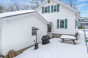 10 Lawrence St, Billerica, MA 01862 - Photo 36