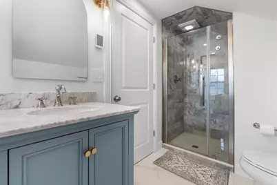 10 Lawrence St, Billerica, MA 01862 - Photo 26