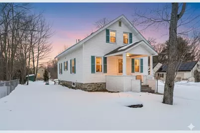 10 Lawrence St, Billerica, MA 01862 - Photo 1