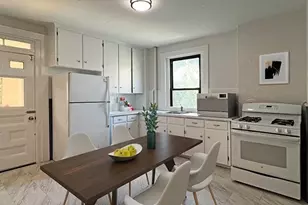 40 Cedar St, Somerville, MA 02143 - Photo 2