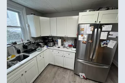 9 Burnham St #1, Somerville, MA 02144 - Photo 4