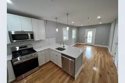 15 Harold St #2, Somerville, MA 02144 - Photo 2