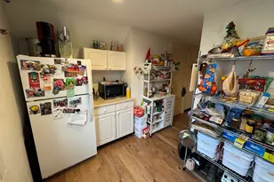 7 Jay St, Somerville, MA 02144 - Photo 10