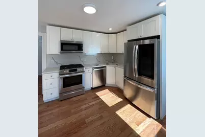 3 Mossland St #3, Somerville, MA 02143 - Photo 4