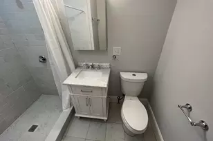 372 Oxford St, Somerville, MA 02144 - Photo 18